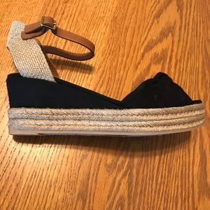 Tory Burch espadrille size 11